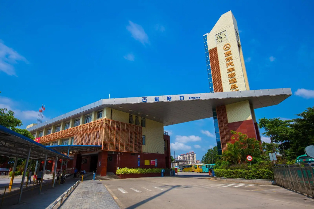 Chonpines Hotels·Huizhou Huidong Hongling Avenue
