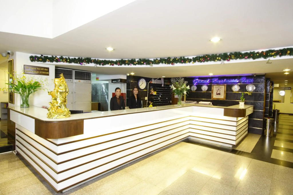 Grand Business Inn