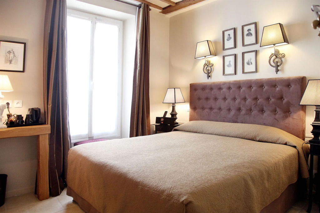 Hotel Saint-Louis en LIsle - Notre-Dame