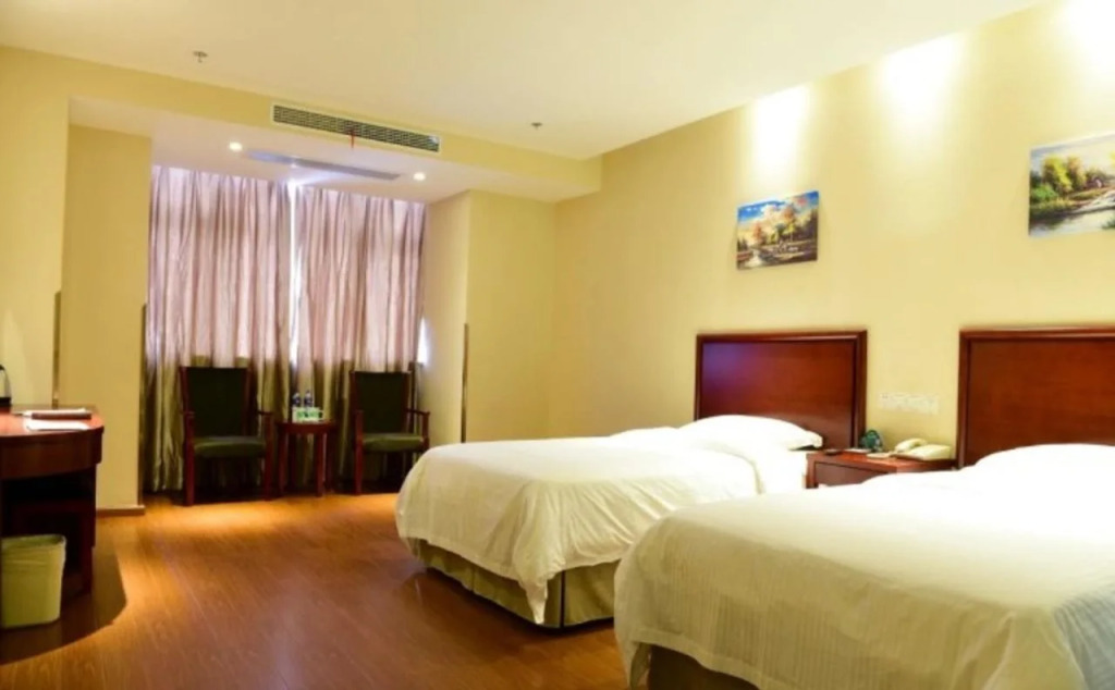 GreenTree Inn Jiangsu Wuxi Jiangyin Gaoxin District Shishan Road Business Hotel