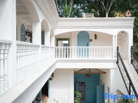 Yining Nalely Garden homestay  (Liuxing Street Scenic Area)