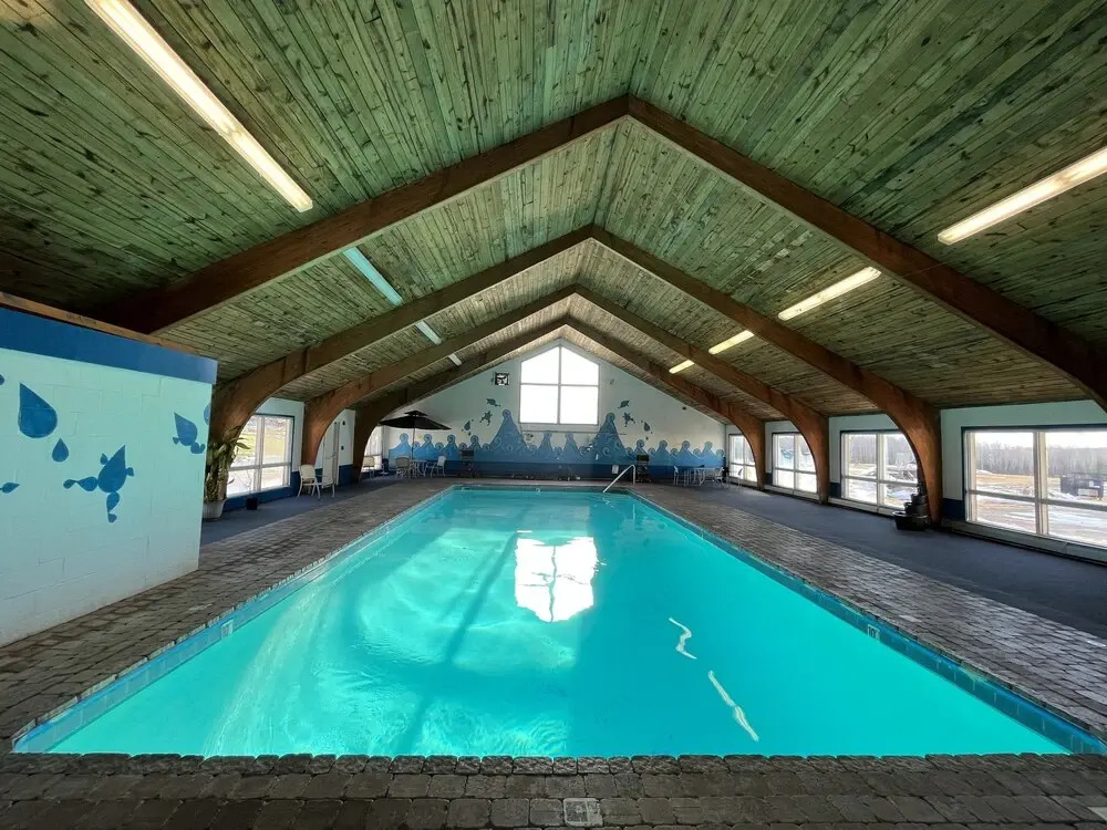 Presque Isle Hotel