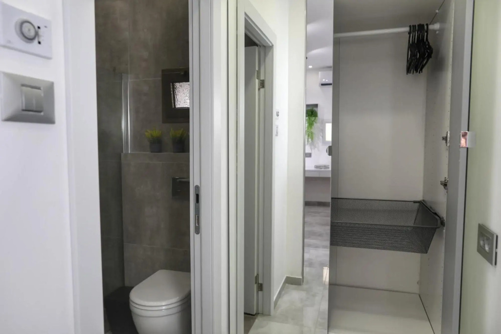 Сozy & Stylish studio, close to Baha'i gardens and Colony