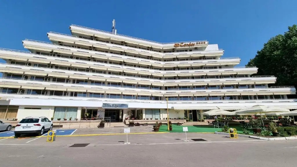 Hotel Condor