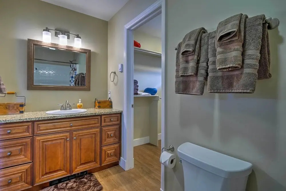 30 Mi to Crested Butte: Dog-friendly Home By River