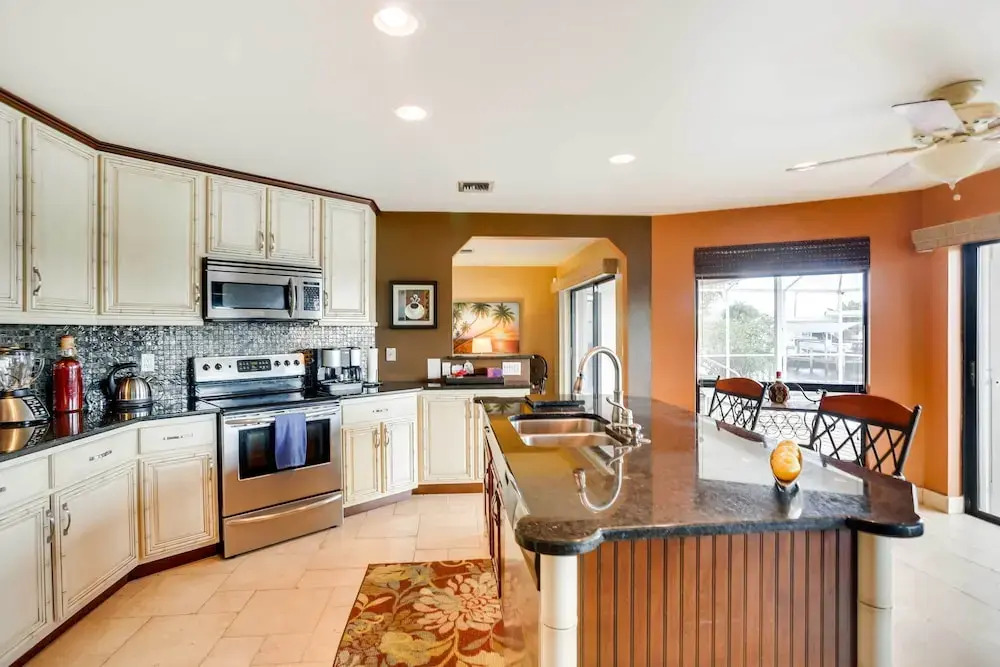 Canalfront Home w/ Private Dock in Cape Coral