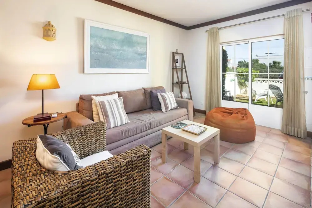 Seaside Apartment in Benagil With Terrace