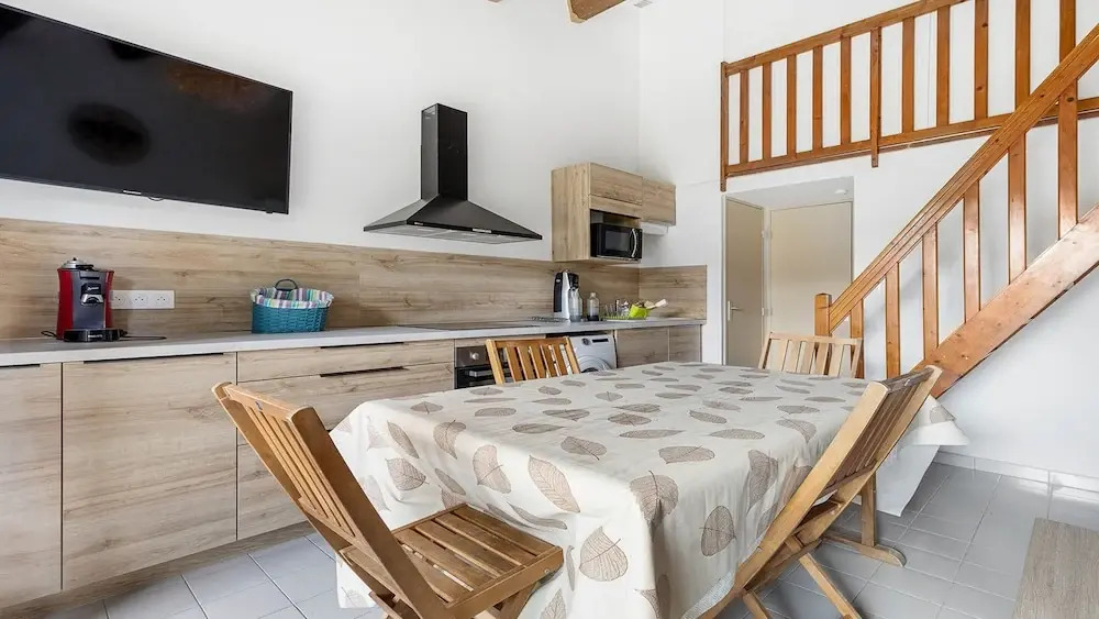 Sunny Escape, Languedoc-roussillon