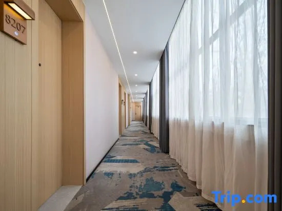 Super 8 Yue Hotel (Kashgar Old City Scenic Area Gaotai Residential Area Kashgar University Campus)