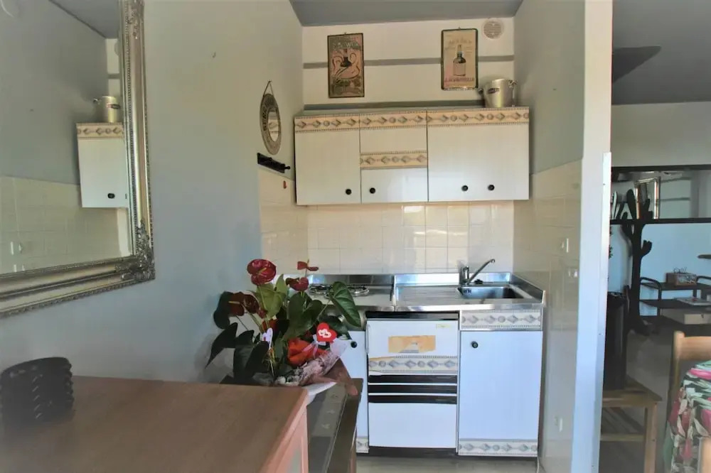 Cozy Studio Near the Beach