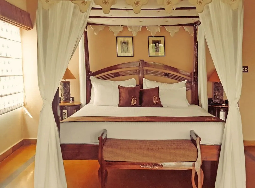The Earth House Resort