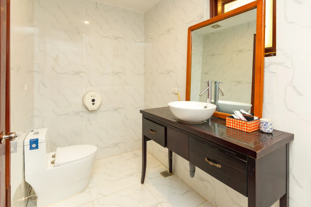 Aisha HOTELS and APARTMENTS