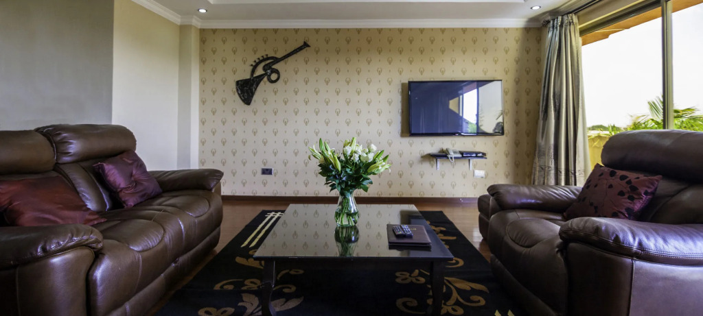 Eldon Suites & Apartment Hotel