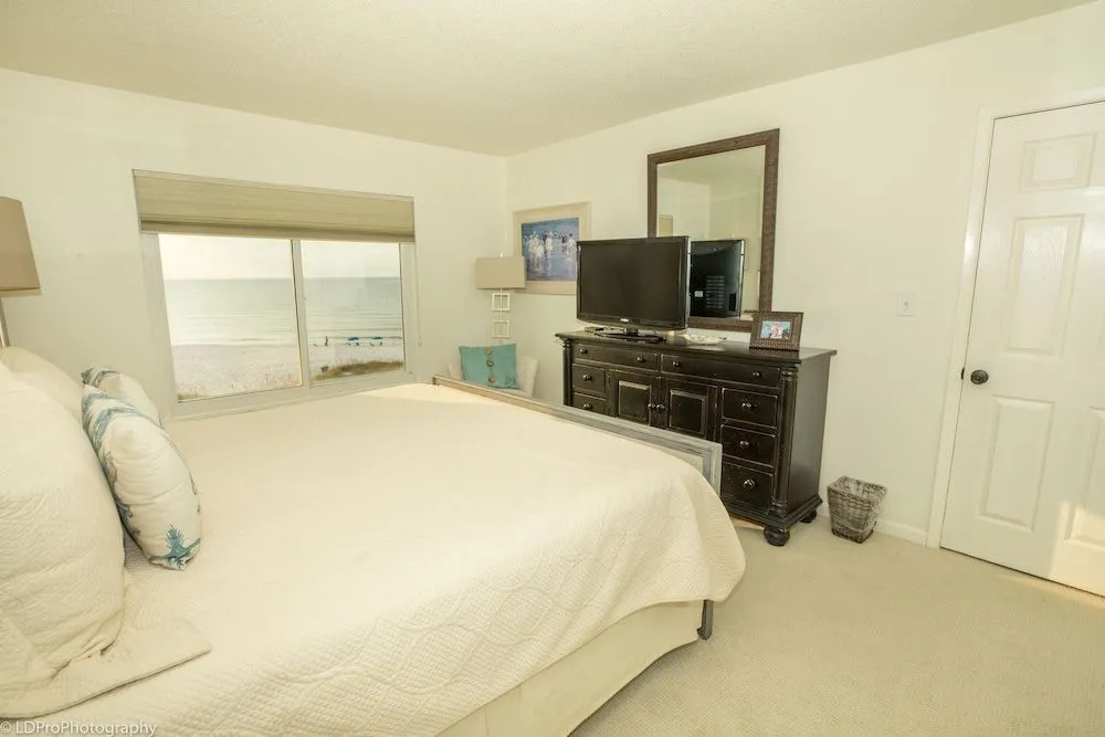Destin On The Gulf 505 2 Bedroom Condo by RedAwning