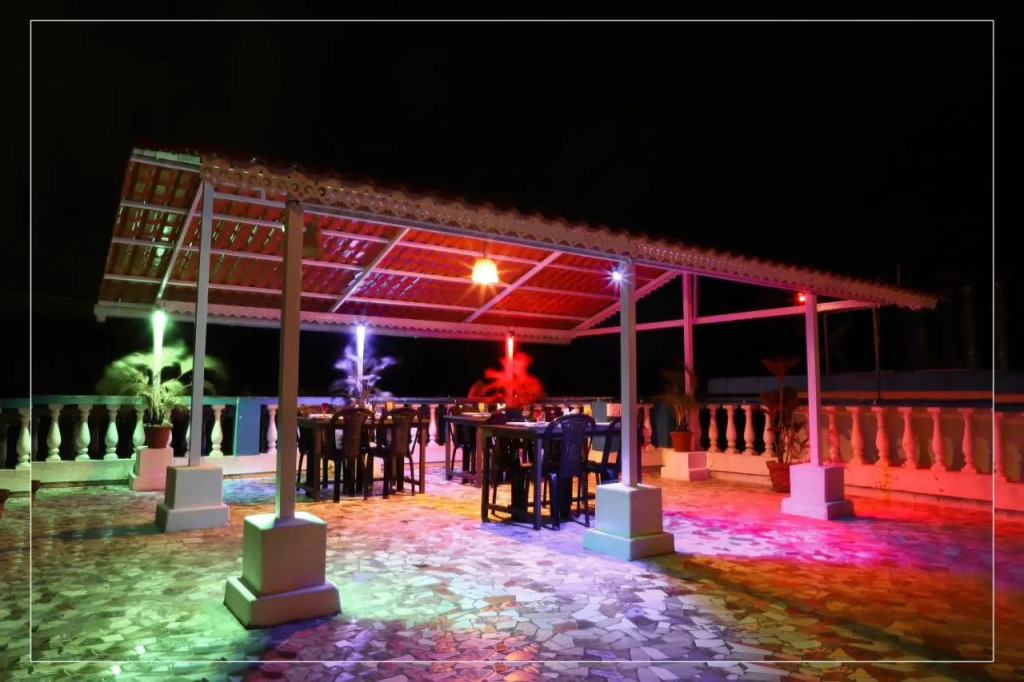 Baga Fantacia Beach Inn