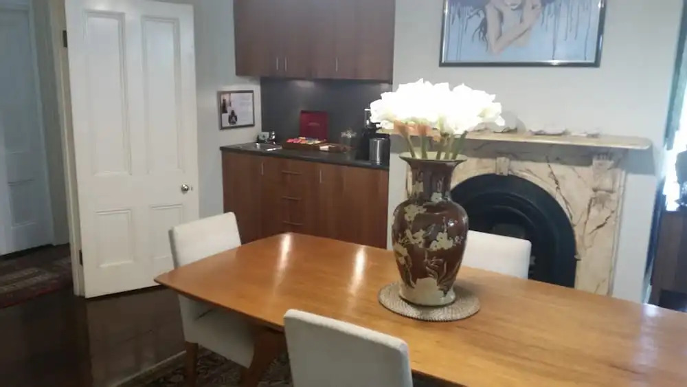 Brisbane Milton Bed and Breakfast