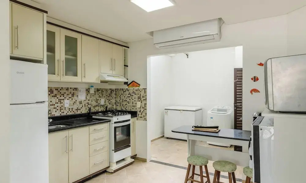 Houses in a Beachfront Condominium With a Swimming Pool in Itajuba - Mcss