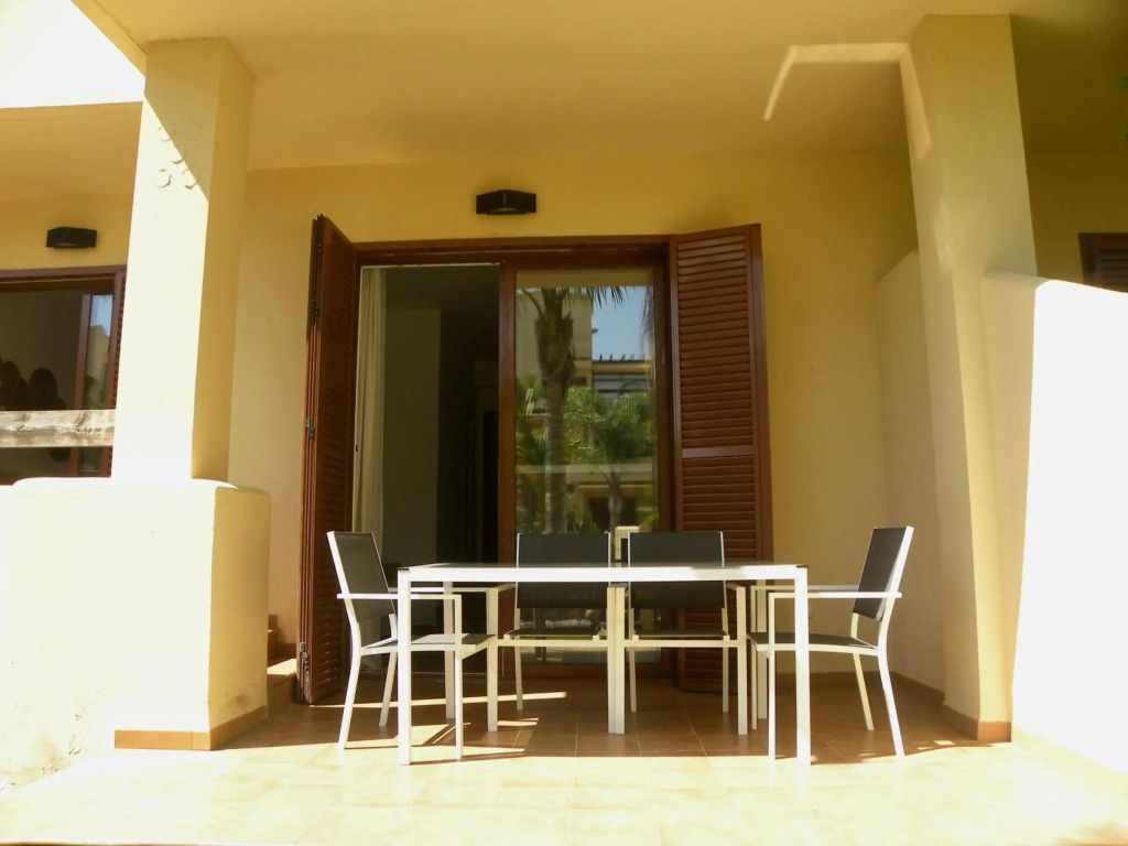 Bahía Marinas - Tu casa con Jardín Privado!