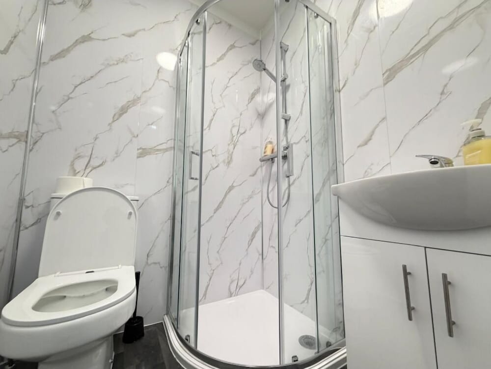 Ensuite Rooms Near Heathrow
