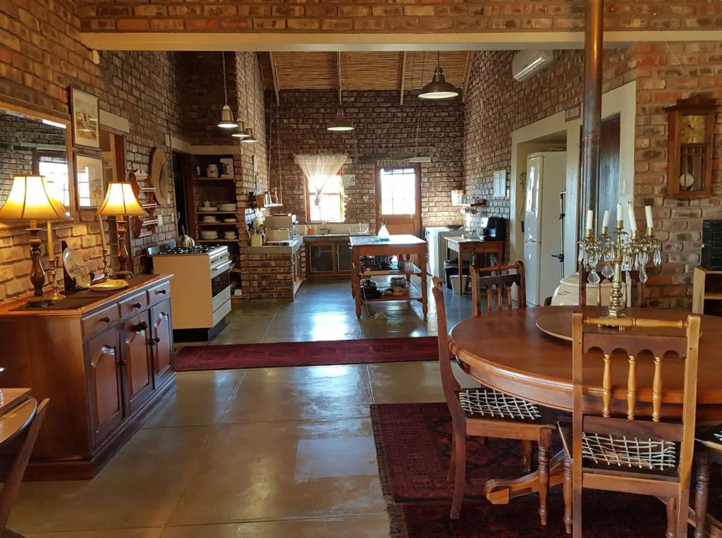 Karoo View Cottages