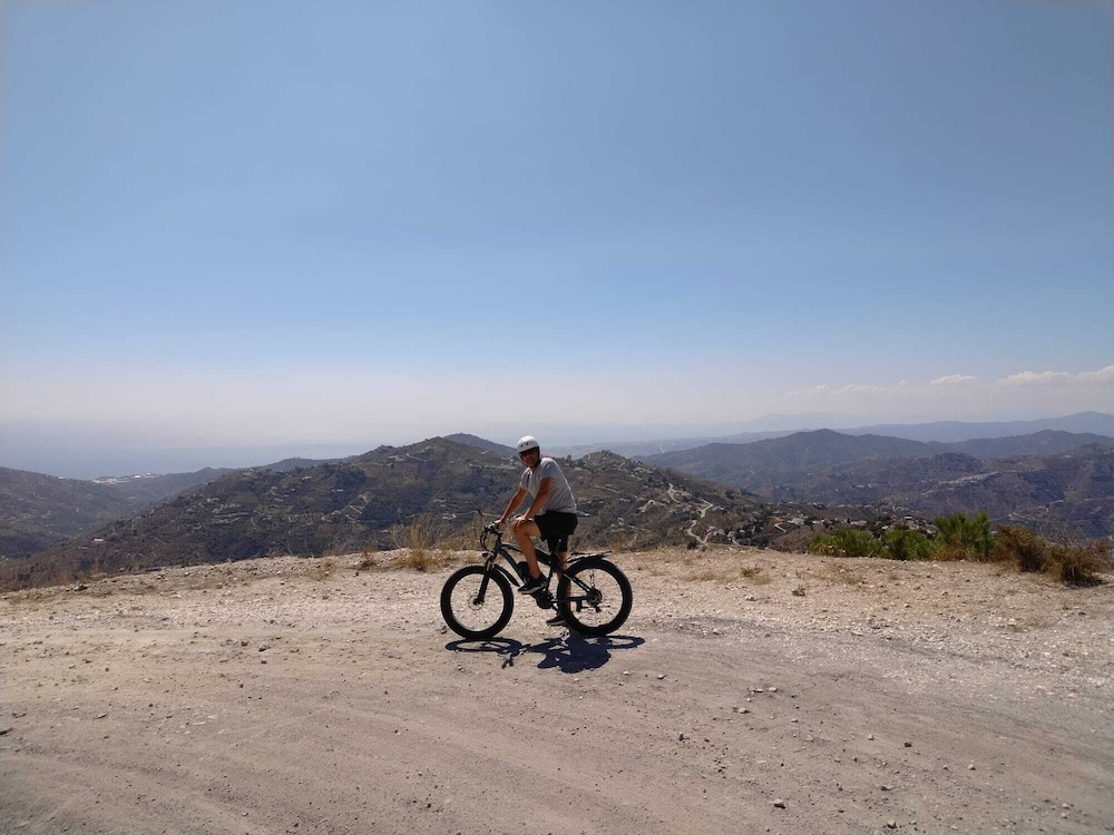 Malaga Hills Boutique Wellness and Hikers Eco-Hotel Adults Only