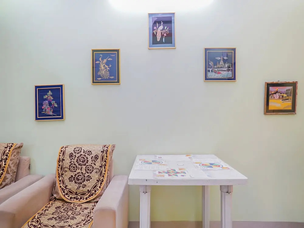 OYO 23092 Home Peaceful 2BHK Lonavala