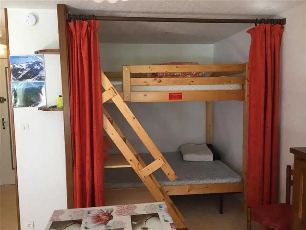 Appartement Mont-Dore, 2 pièces, 6 personnes - FR-1-415-62