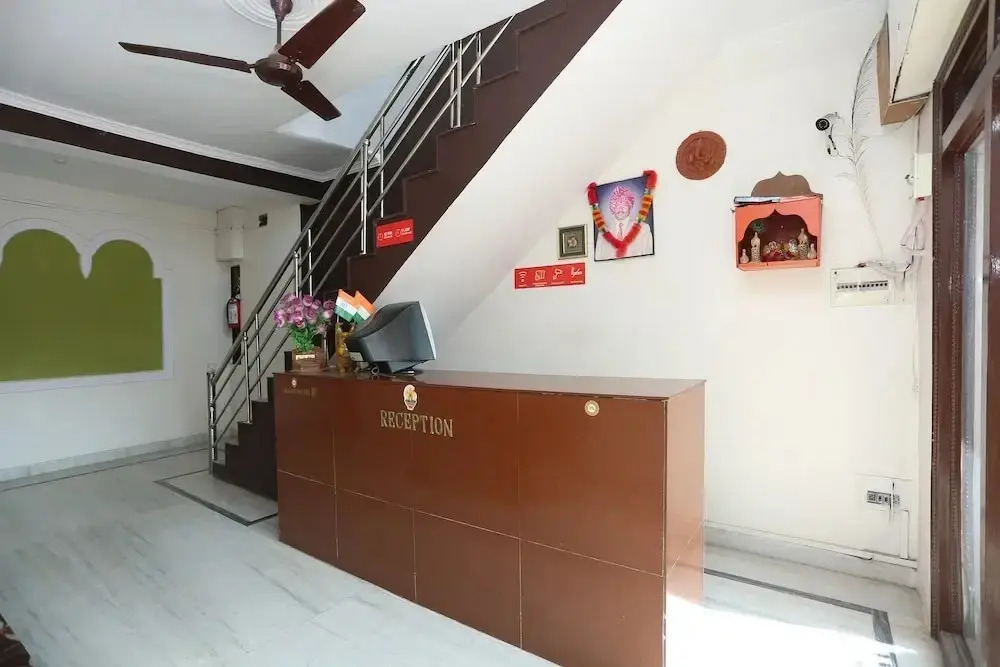 Hotel pramod palace