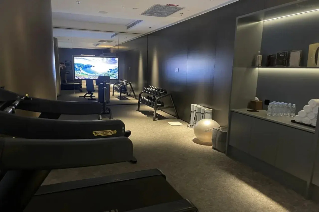 Intercity Hotel Futian Bin He Zhongzhou Bay