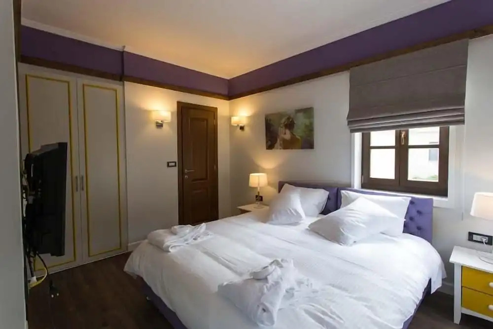 Abi Luxury Villas