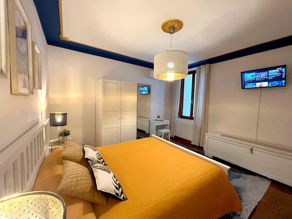 Leaning Tower Suite