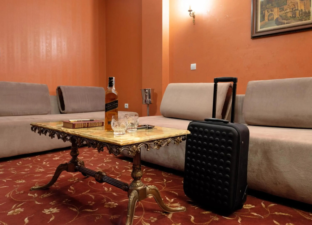 Real Hotel