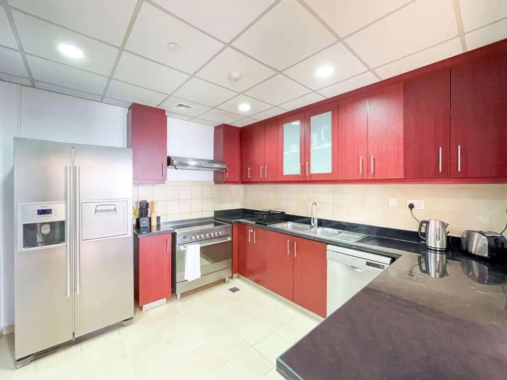 Lovely 3BR Unit w Beach View JBR