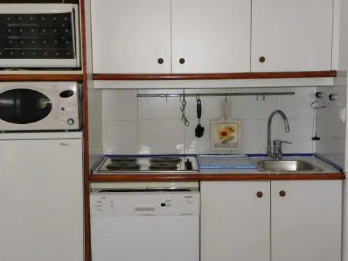 Cap Esterel : 2 Pieces Rez De Jardin Mer - C4 279La