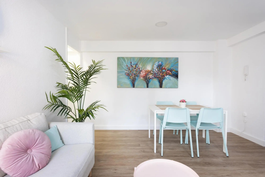 Home2Book Charming Center Apartment Santa Cruz
