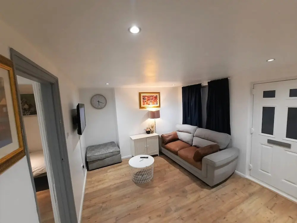 3-bed House in Colchester With Parking and Wifi