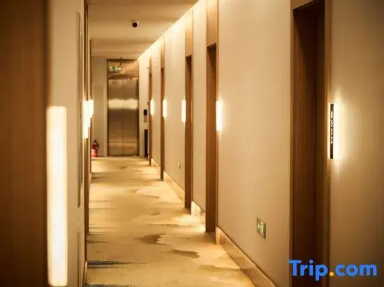 LongYunSiXi Hotel (Qiqihar railway station)