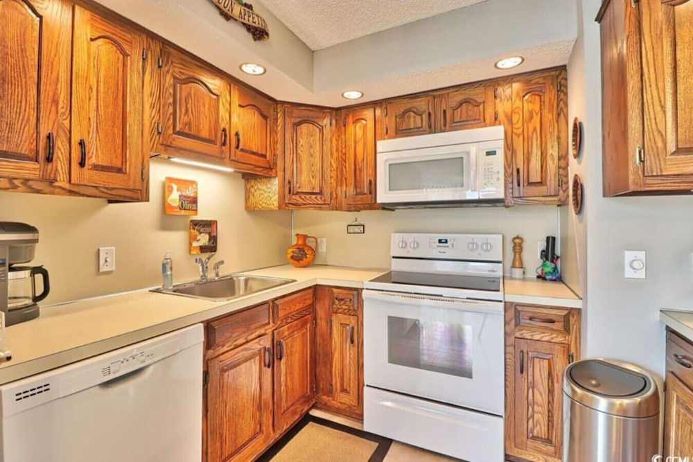 Cypress Bay Getaway