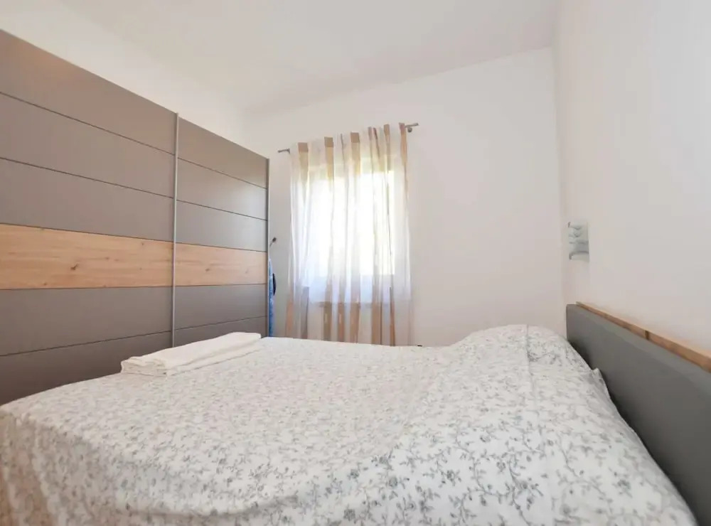 Elegant and Brigth Corner Apartments