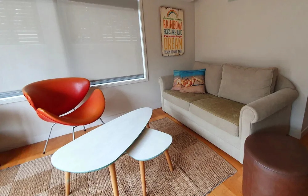 Private 2 Bedroom at the Mount main Beach