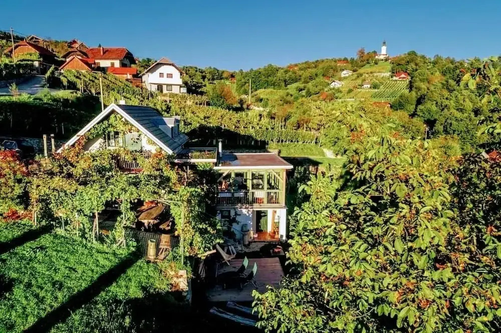 Vineyard Cottage Vercek