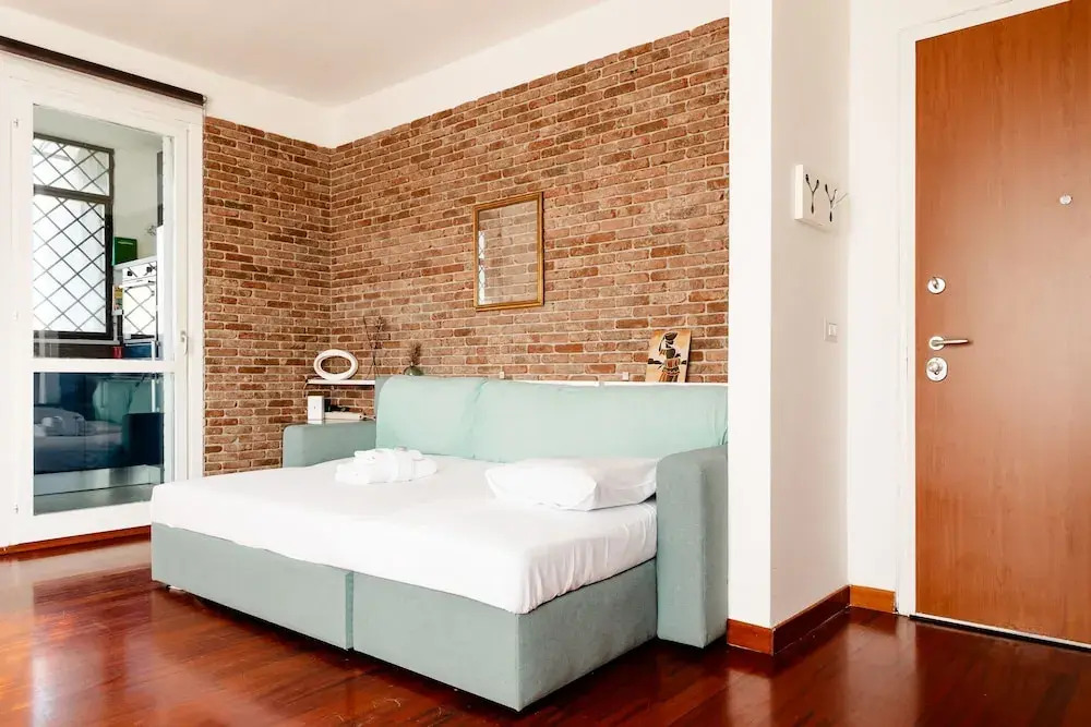 Sunset Apartment in Rome