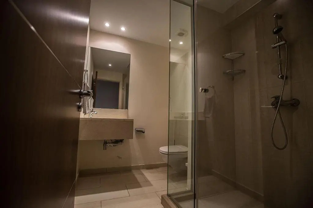 Villa Fig Tree Bay Frontline,Luxury 4Bdr Sea-Front Protaras Villa With Pool