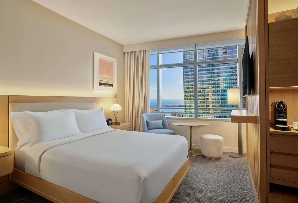 Отель Brickell Arch, a Luxury Collection Hotel, Miami
