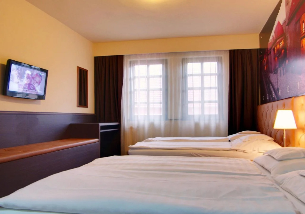 Hotel Corvin
