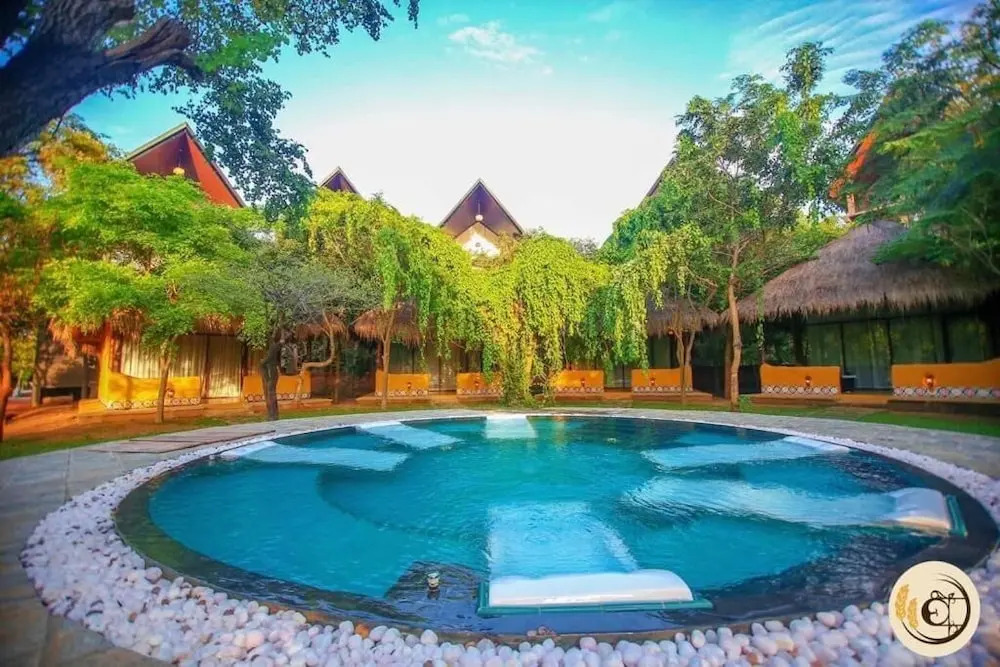 Aswadduma Hotel