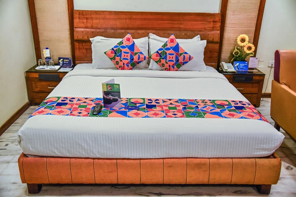 Fabhotel Rr Grand Daba Garden
