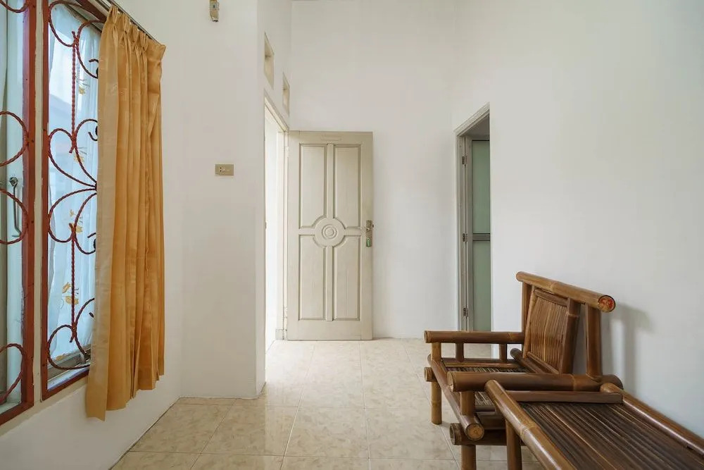 RedDoorz Syariah near Watervang Lubuk Linggau 2