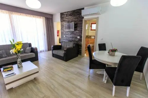 Apartments Matkovic Lux