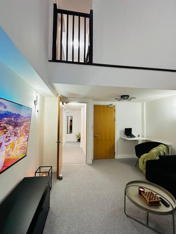 Home Away From Home- City Centre Gem